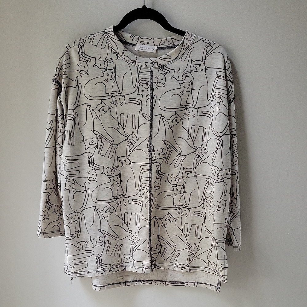 Women’s Cream Cat-Print Crewneck Tunic